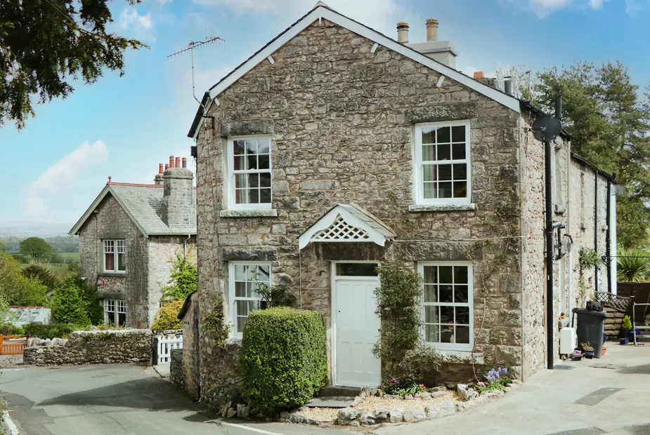 Stone exterior of Mount Pleasant Cottage in Lindale